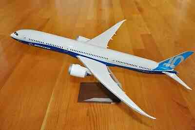 PACMIN / PAC MIN / PACIFIC MINIATURES BOEING 787-10 1/100 - VERY COOL!!!
