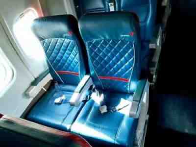 DELTA MD90 seats, Jetliner, Aircraft, Airplane Comfort plus Leather
