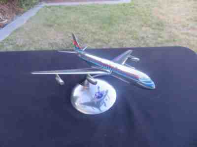 VTG Mc Douglas DC-8 Jetliner Factory Desk Top Model K &B Allyn Co. Los Angeles