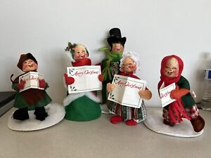 Vintage Lot of 5 Annalee Dolls Christmas Carolers Deck the Halls Decorations