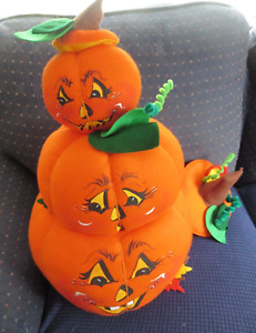 Vintage 2002 AnnaLee Mobilitee 20" Halloween Stack O'Jacks Pumpkins