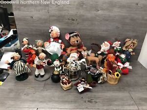 19 Pc Annalee Mobilitee Doll Lot St Patricks Day Thanksgiving Christmas Etc