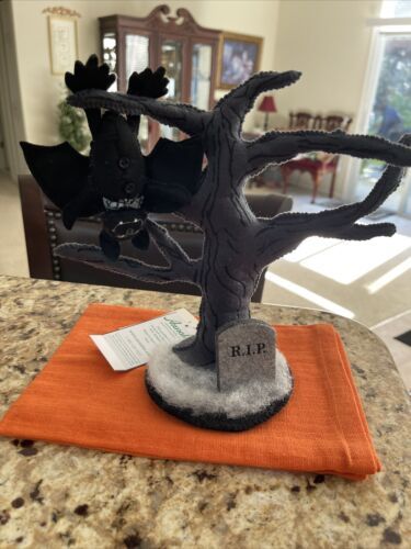 ANNALEE 2022 10" HALLOWEEN  MIDNIGHT TREE WITH BAT NEW WITH TAGS