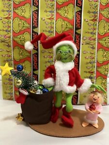 2023 9" Grinch Annalee WhoVillain Exclusive In Hand!