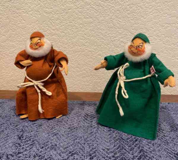 Two 1962 Annalee Mobilitee Friars - Brown and Green