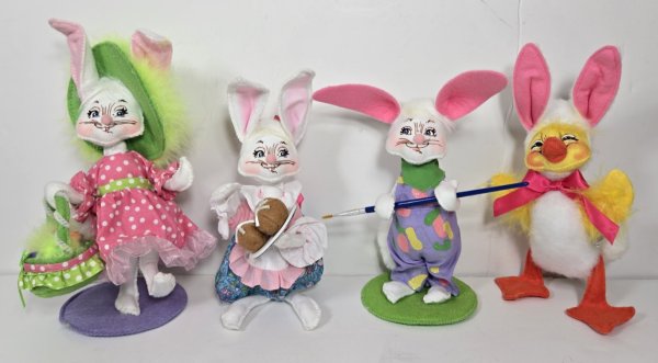 Lot of 4 Annalee Easter Bunny Rabbits and Duck Doll