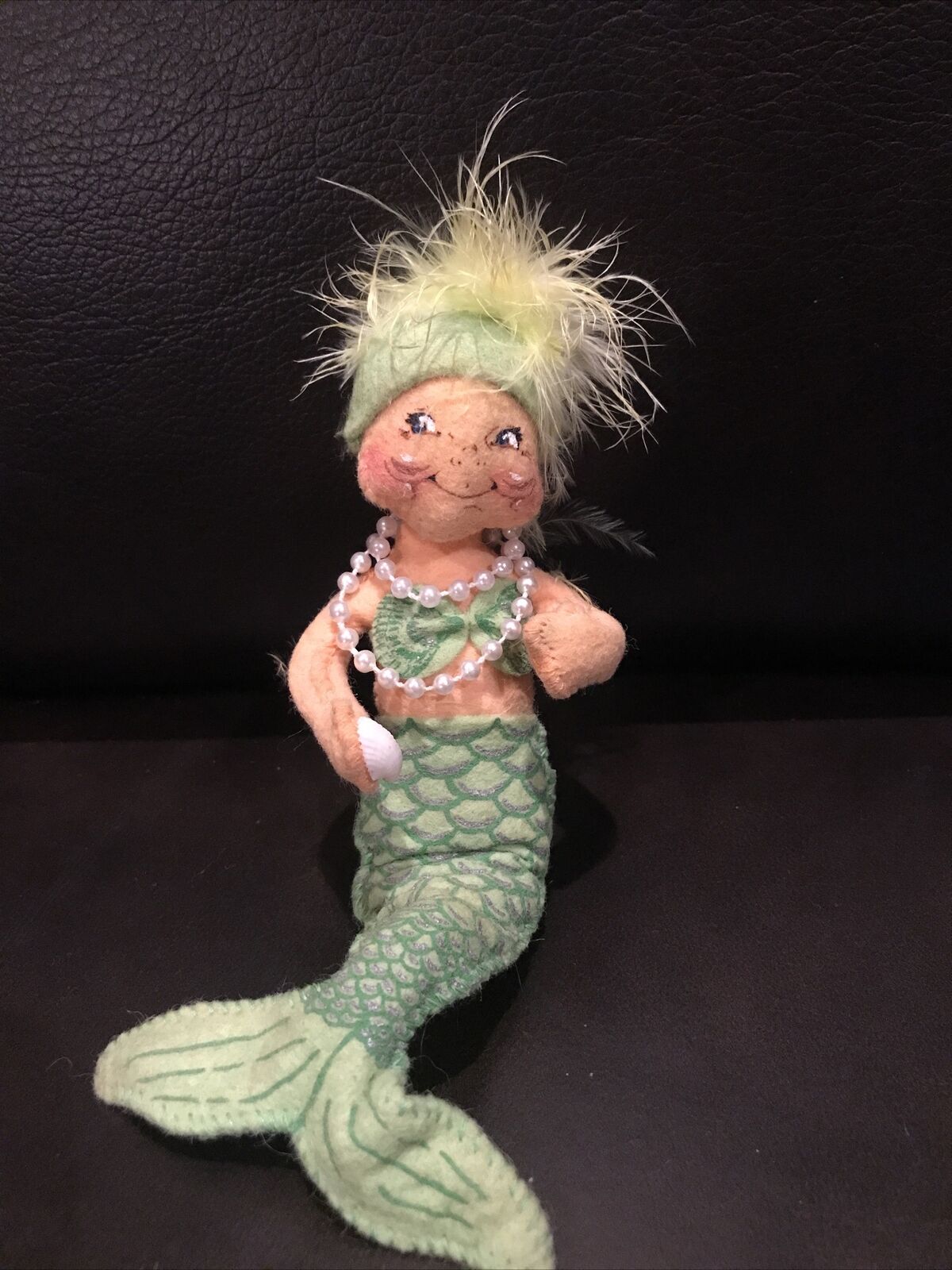 Annalee Dolls Rare 6” Green Mermaid Holding Seashell Ornament 2001 Lord & Taylor