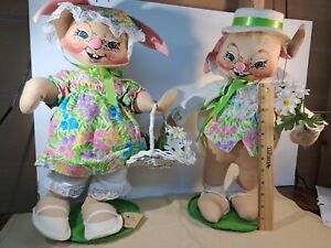 VTG Lg. 18"  ANNALEE DOLLS: Easter / Spring Boy #0715 & Girl #0710 Rabbit Dolls