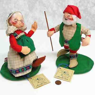ANNALEE '94 Christmas Old World SWEDISH SANTA & MRS CLAUS Dancing MOBILITY DOLLS