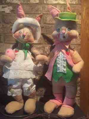 Vintage Large 21” ANNALEE Easter Rabbits Bunny Pair With Stands SO CUTE! 1976