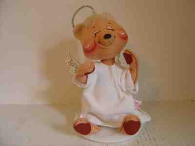 1993 ANNALEE 9" ANGEL BEAR WITH BLUE WINGS AND TAG #8053