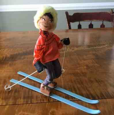 Early Annalee Mobility Woman Skiing 