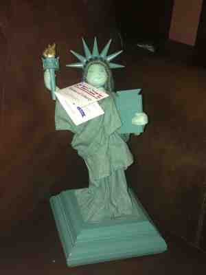 2002 13" ANNALEE STATUE OF LIBERTY SUE COFFEE EXCLUSIVE HTF NWT