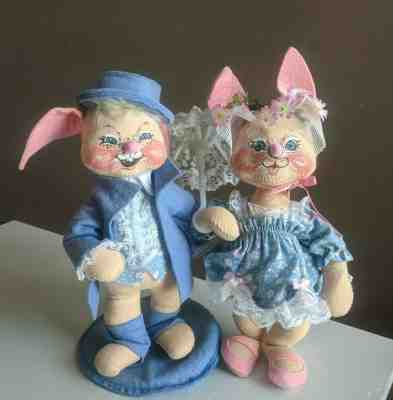 VTG Annalee Mobilitee Dolls Easter Bunny Rabbits Boy & Girl Parade 11" 1987 88