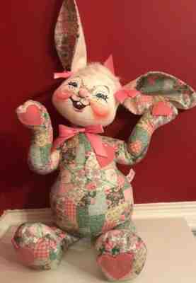ANNALEE 16" Pink floral bunny. Heart palms soles Heart with pink bows. ‘99
