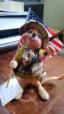 Vintage 1991 Annalee 8" Military Soldier Mouse W/ USA Flag #9931