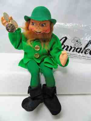 2001 Annalee Irish St. Patrick Day 15’’ Leprechaun Treasure Doll t330