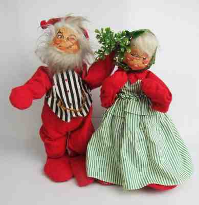 Vintage 18" Annalee 1960's Mr. & Mrs. Santa w/ Mistletoe Christmas Doll Pair