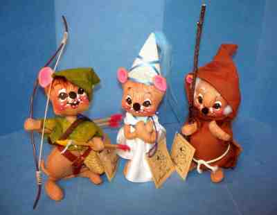 Annalee Dolls ROBIN HOOD, MAID MARION AND FRAIR TUCK Mice, Lot Of 3 ,1990 W/Tags