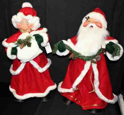 Giant Pair of 2004 Annalee 30” Mr. & Mrs. Santa Claus Christmas Dolls w/ Tags
