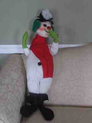 ANNALEE 29 " WHITE FELT SNOWMAN W/ BIRD, HAT SCARF BOOTS- CIRCA 1978- 1979