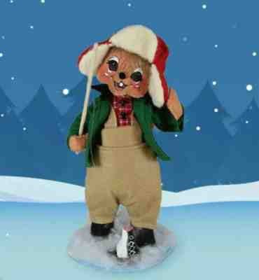 2020 Annalee 6" Ice fishing Mouse 100 Limited Edition  #850420 NWT