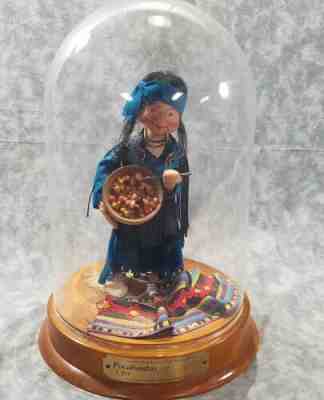RARE ANNALEE Folk Heroes Series POCAHONTAS with BASE & DOME #717 (Annalee, 1995)