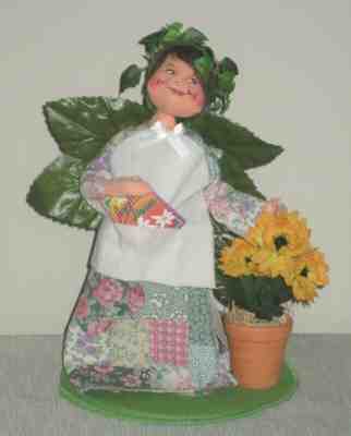ANNALEE 10" Rosemary Garden Angel w Pot of Flowers (Test Run Doll) ~ NWT USA '99