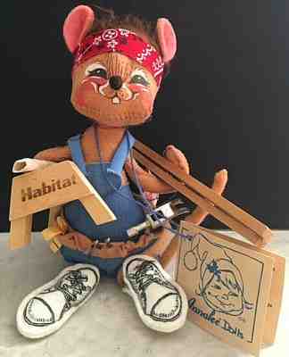 ANNALEE MOBILITEE DOLLS '94 HABITAT DOLL w/WORKBELT, SAWHORSE, WOOD, ETC.-NWT