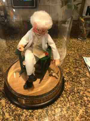 Vintage 1986 Annalee 10" Mark Twain With base and dome.  #961886