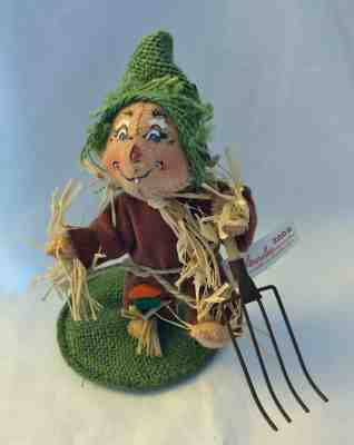 Annalee Doll  5" Scarecrow Holding Pitchfork 2002