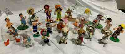 ESTATE LIQUIDATION: 29 DIFFERENT ANNALEE FIGURES