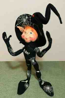 2002 Glow-in-Dark Annalee 10" Black Hobgoblin Elf 298602 Halloween Spiders Bats