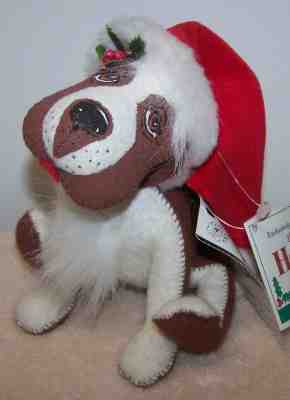 Annalee Holiday Hound 2001 The Holiday Cheer Collection 8" #984301 With Tags