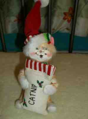 ANNALEE CHRISTMAS CAT WITH CAT NIP - 75TH ANNIVERSARY EDITION - 2010 - 5"