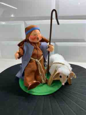 1995 Annalee Dolls 7” Nativity Shepherd Child with Lamb