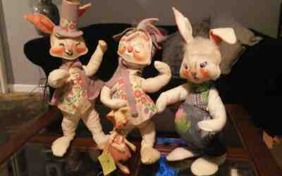 Vintage 70s Annalee Mobilitees Easter Bunny Rabbits 3 PC Set & Ballerina w/ Tags