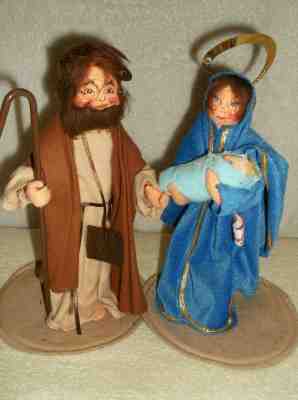 ANNALEE NATIVITY JOSEPH AND MARY HOLDING BABY JESUS - 1996