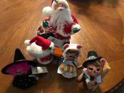 Lot 5 ANNALEE DOLLS Peppermint Santa Pink Witch Mouse Christmas Catch Pelican