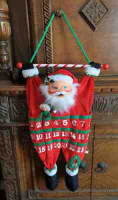 CUTE 2006 Annalee 34" Hanging Santa Christmas Countdown Calendar with Elf