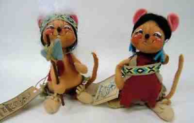 2 Rare Annalee 7'' Indian Mice Silver Cloud & Raindrop and Big Feather u421