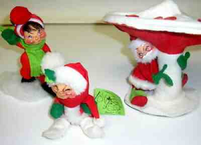 3 Lot Annalee Mobilitee Christmas Dolls Santa Mushroom Snow Play