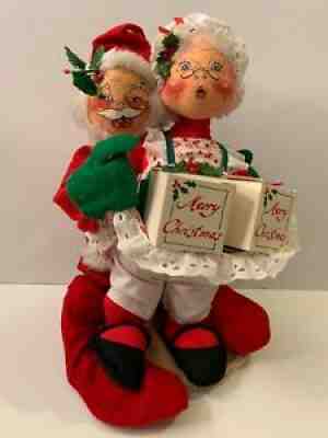 2 Vintage 10" 12" HUGE ANNALEE MR MRS SANTA CLAUS!! CUTE N TALL!!!!