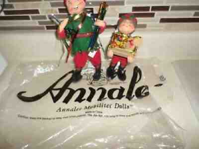 VINTAGE ANNALEE DOLLS 6 INCH TOY WRAPPING ELFS NEW WITH TAGS !!!