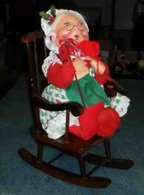 Annalee Knitting Mrs Claus In Rocking Chair Christmas Doll Cute Collectible!