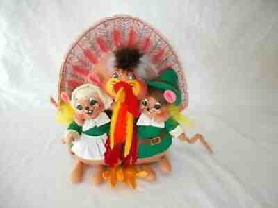 2006 ANNALEE THANKSGIVING "LET'S TALK TURKEY" & PILGRIM MICE Fall Harvest 11"
