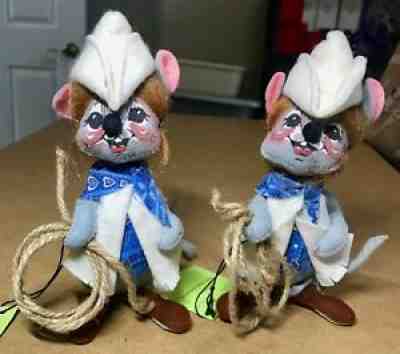 Vintage 1974 ANNALEE Doll 6â? Cowboy Mouse Mice Couple w Laso Ornament Lot-2 RARE