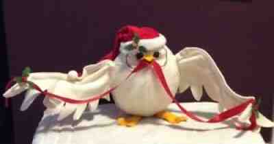 ANNALEE VINTAGE LARGE SNOWY CHRISTMAS OWL 12" HIGH X 30" WIDE 1990Â 