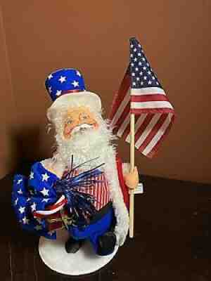 2003 Annalee Christmas Marching American Patriotic Santa Figure w/ USA Flag