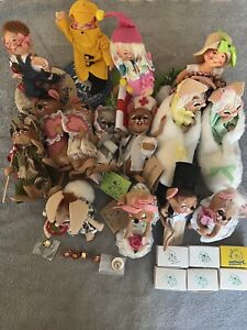 Vintage Annalee Mobilitee assorted Dolls Lot of 15 Used With Membership Pins!